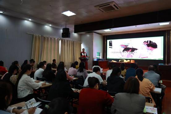 丰县红十字应急救护培训走进创新外国语学校